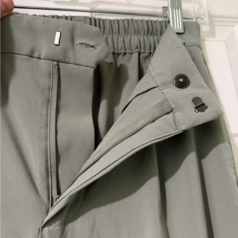 Vuori villa trousers, size S, color Laurel - Picture 3 of 9